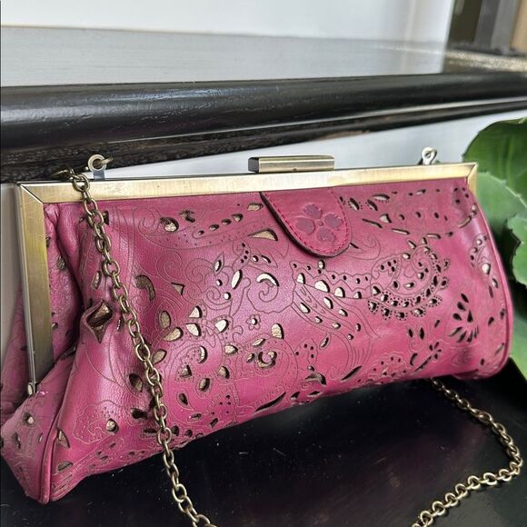 Patricia Nash Genuine Leather Cutout Shoulder Clutch Handbag Vintage-Inspired - Picture 2 of 9